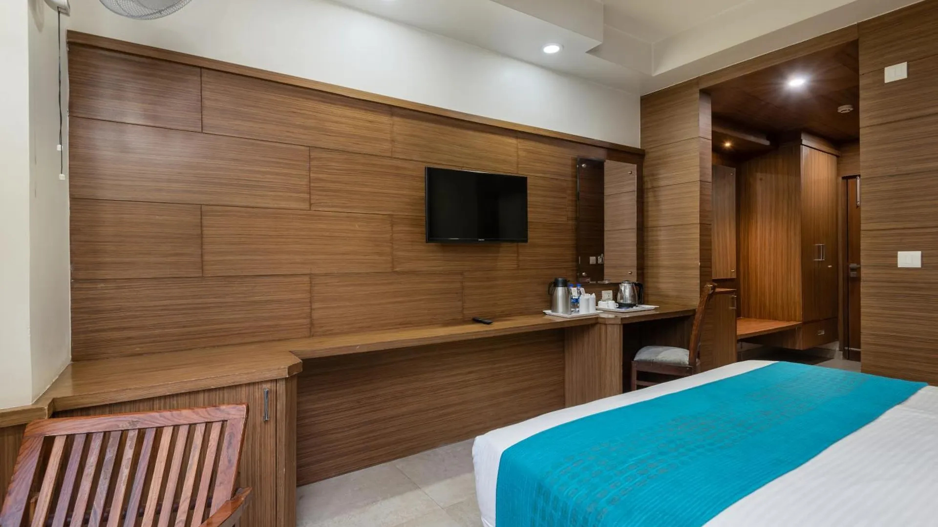 ****  Rock Castle By Dls Hotels Shimla India